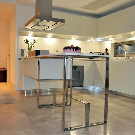 Luxury Inside Szálloda Bodrum