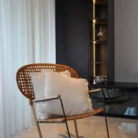 Luxury Inside بودروم