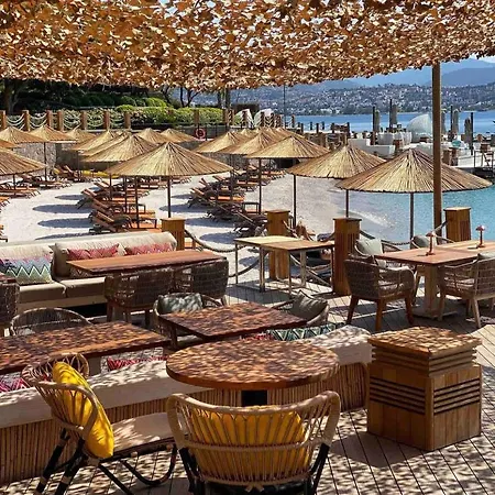 Luxury Inside فندق بودروم