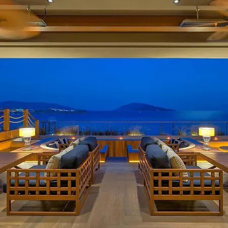 Luxury Inside فندق بودروم