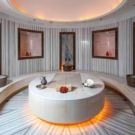 Luxury Inside فندق بودروم
